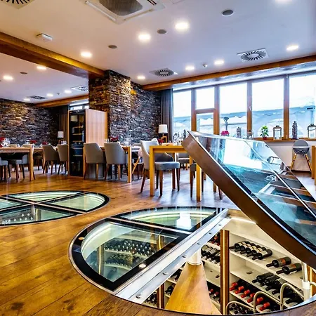 Grandhotel Tatra 4* Velké Karlovice
