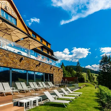 Grandhotel Tatra 4* Velké Karlovice