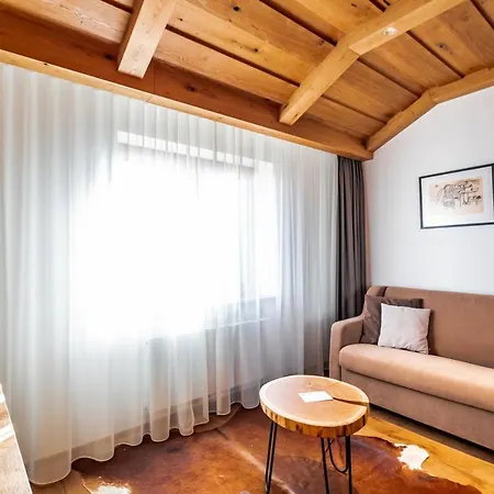 Grandhotel Tatra 4* Velké Karlovice