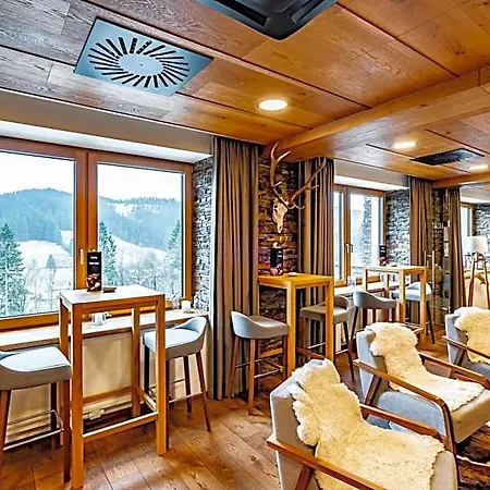 Grandhotel Tatra 4* Velké Karlovice
