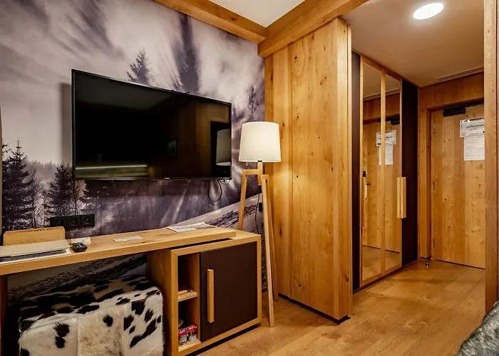 Grandhotel Tatra 4* Velke Karlovice